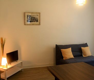 Location Appartement 1 pièce 24m² - Photo 1