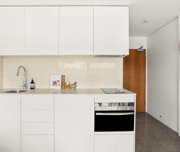 Bayside Apartment With Views In Seidler Building With Rooftop Pool - Photo 4