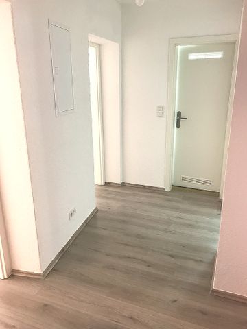 Sehr schöne 2 Zimmer Wohnung im Erdgeschoss wartet auf Sie ! - Foto 5