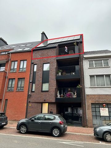 Stijlvol Duplexappartement met Terras en 2 slaapkamers in Sint-Truiden - Foto 2