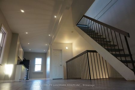 Semi-Detached Home For Lease | E8128506 - Photo 5