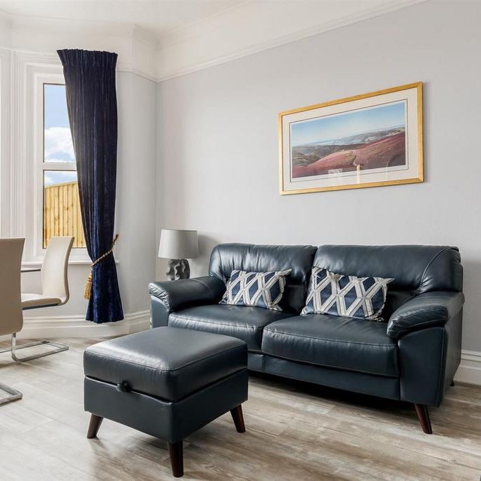 2 bedroom apartment to rent - Photo 1