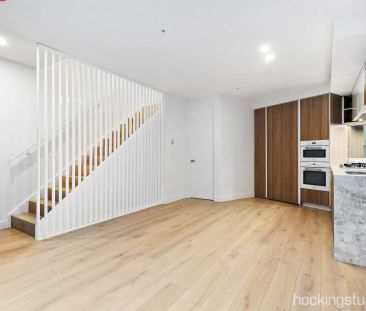 Near New Townhouse With Private Courtyard - Photo 4