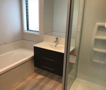 Near New - Cul de Sac Living - Available Now - Photo 3