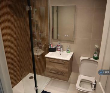 2 bedroom terraced house to rent - Photo 6