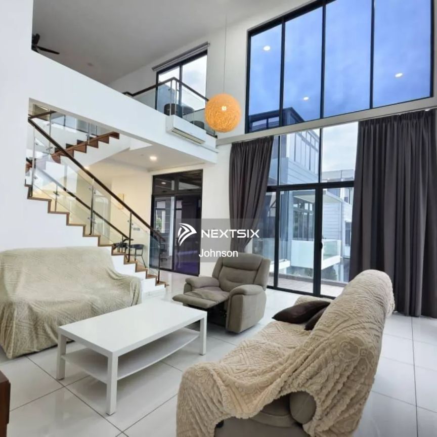 The Green @ Horizon Hills Three Storey Bungalow House with Private Drive Way - Photo 1