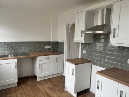 24 Brae Side, Comber, BT23 5PD - Photo 4