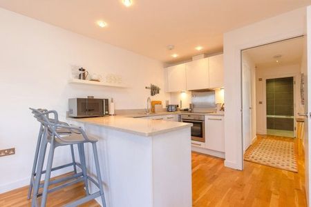 Porth, Newquay, TR7 - Photo 4