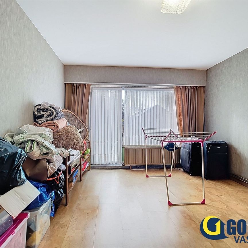 Huis met 4 slaapkamers - Photo 1