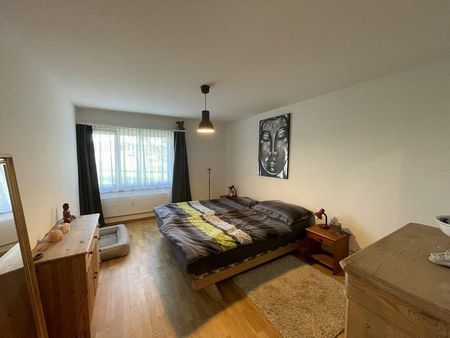 Grosszügiges Zuhause mit Wohlfühlfaktor / hell, modern und mit Balkon - Foto 3