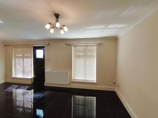 3 Bed End Terrace, Blackley, M9 - Photo 1