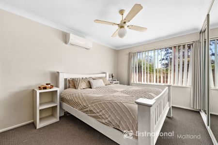 Spacious 4-Bedroom Family Home in the Heart of Rutherford - Photo 4