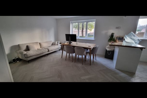 1 Bed Flat, Telegraph Place, E14 - Photo 1