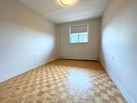 For Lease - 101 Millside Drive Unit# 102, Milton, Ontario - Photo 2