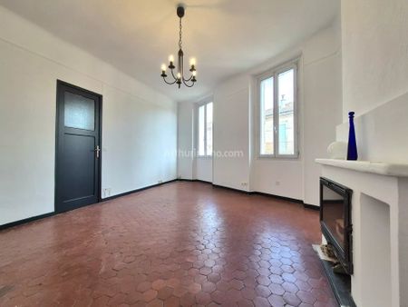 Location Appartement 3 pièces 63 m2 à Draguignan - Photo 2