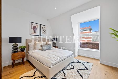 3 bedroom House To Let Total Size: 1820 SQ FT - Photo 4