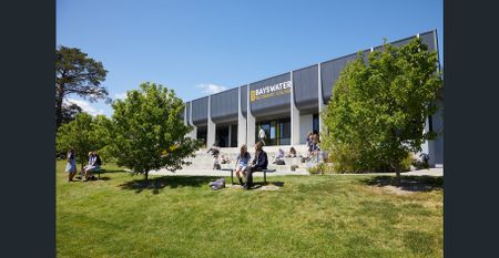 $530/w Almost New Triple Level Townhouse Great Location - Photo 4