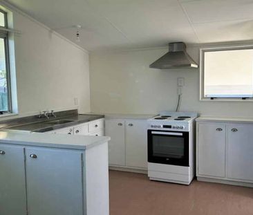 3 bedroom home - Photo 5