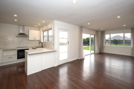 41 Moreland Avenue, Papanui - Photo 5