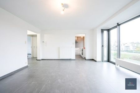 Appartement te huur - Foto 2