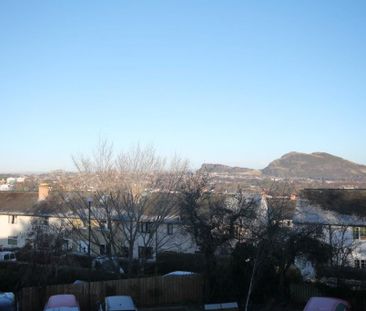 2 bed flat for rent in Liberton - Photo 4