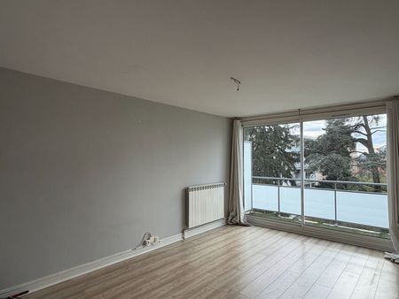 Appartement T3 66 m2- Saint Priest Village, - Photo 2