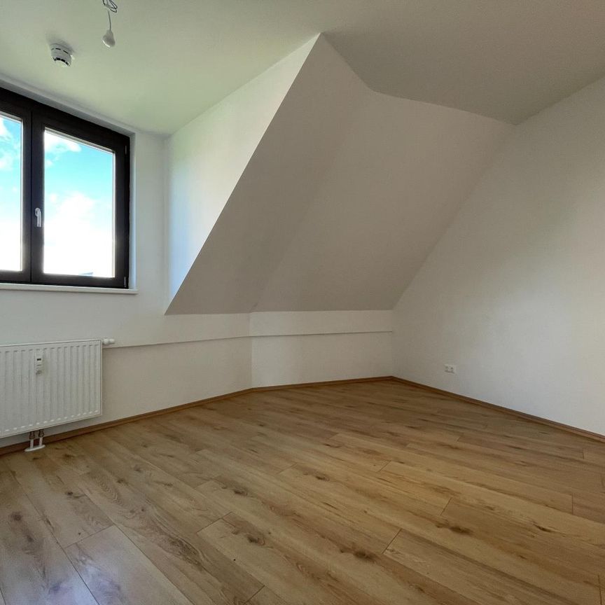 Geförderte Mietwohnung mit 3 Zimmer und Balkon! - Foto 1