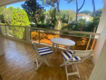 Location Appartement 2 pièces 61m² CANNES 06400 - Photo 3