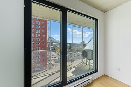 Apartment for rent, Montréal (Ville-Marie) - Photo 3