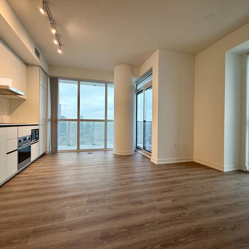 For Lease - 8 Interchange Way Unit# 2909, Vaughan, Ontario - Photo 1