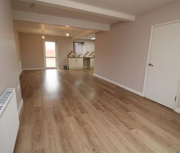 Coneygree Road, Stanground, Peterborough - Photo 4