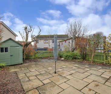 17 Martin Avenue, AB39 2LZ, Stonehaven - Photo 2