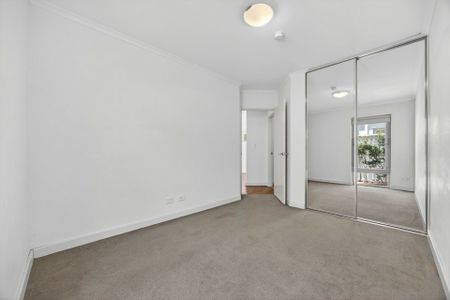 Easy Care Low Maintenance Unit in Erskine! - Photo 5