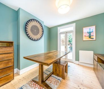 3 bedroom terraced house to rent - Photo 1