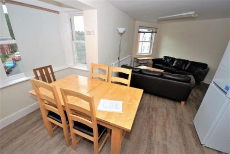 6 bedroom apartment to rent - Photo 2