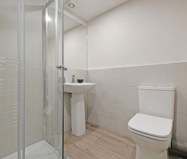 Student Apartment 1 bedroom, Ecclesall Road, Sheffield - Photo 5