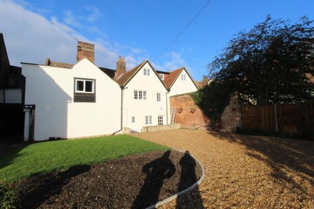 1 bedroom Flat To Let - Photo 3