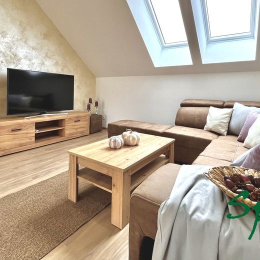 PRENÁJOM krásneho 3izb. bytu v centre obce Veľké Úľany - Fotografia 1