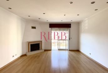 Apartamento T2 em Setúbal