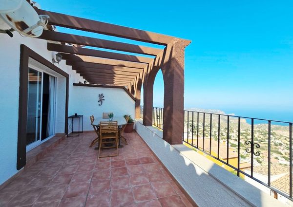 2 bedroom sea view apartment for rent in Cumbre del Sol