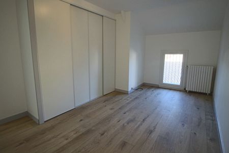 Location appartement 4 pièces, 134.60m², Prayssac - Photo 3