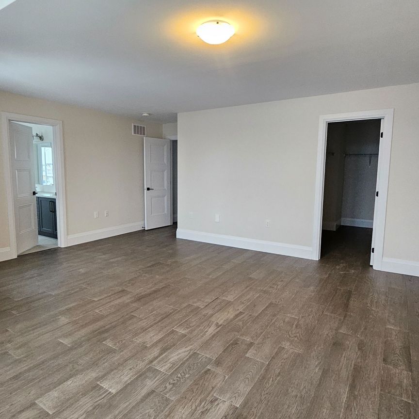 For Lease - 672 Lemay Grove, Peterborough, Ontario - Photo 1