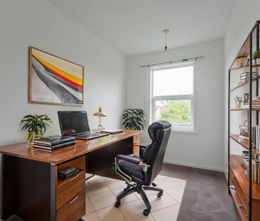 3 bedroom terraced house to rent - Photo 2