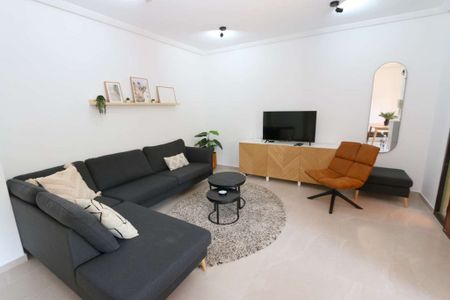 3 bedroom luxury Apartment for rent in Orihuela, Valencia - Photo 4