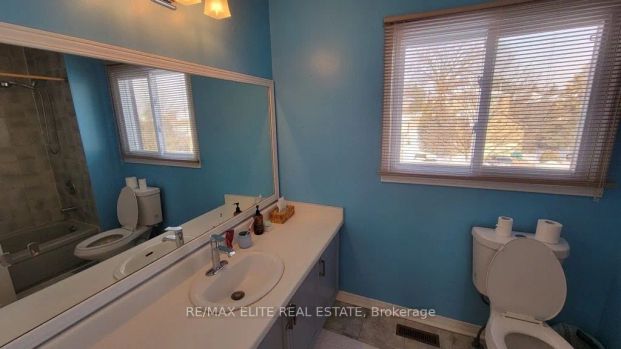 Detached Home For Lease | N9253423 - Photo 1