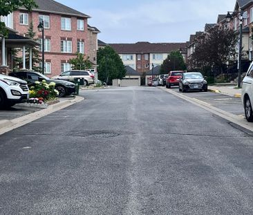 For Lease - 27 Frost King Lane, Toronto, Ontario - Photo 3