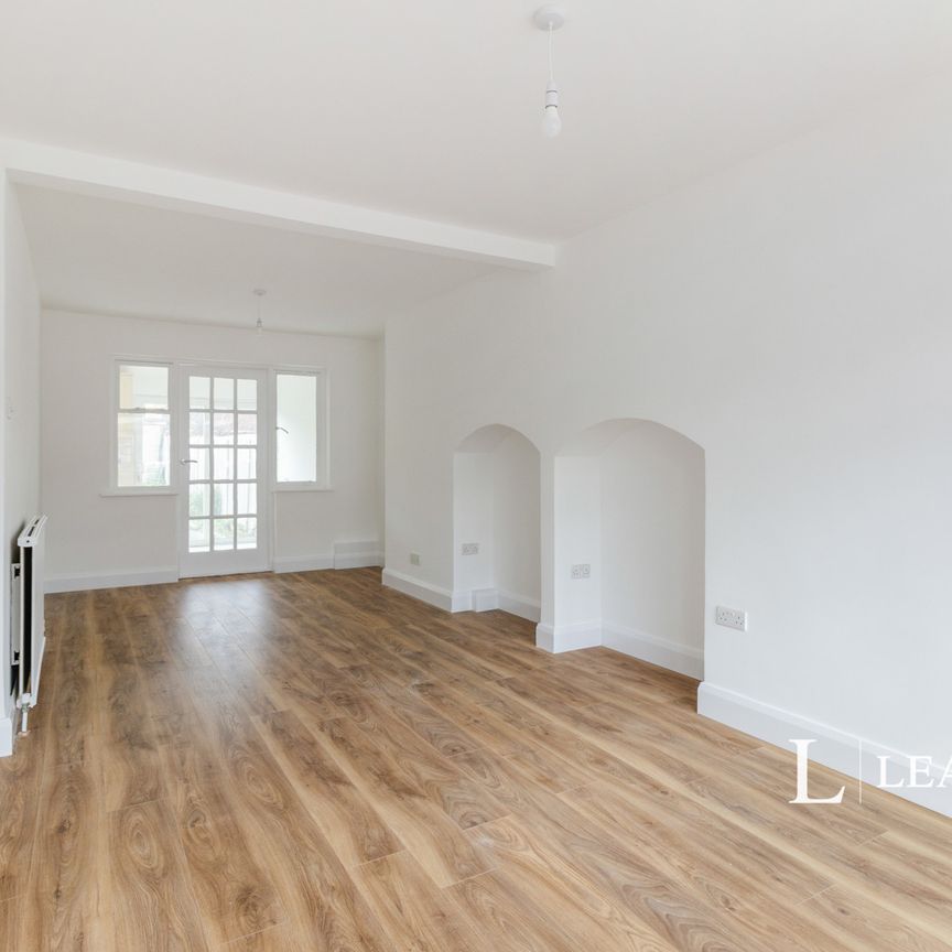 3 bedroom house to rent Sherborne Road, Sutton, SM3 - Photo 1