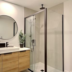 Magnifique 4½ + Bureau à Louer à Ste-Foy - Photo 3