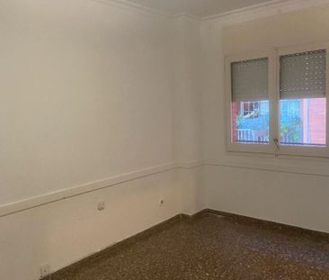 Piso de alquiler en Carrer de la Marina, Fort Pienc - Photo 1