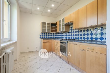 Pronájem bytu 2+1 56 m² - Photo 3